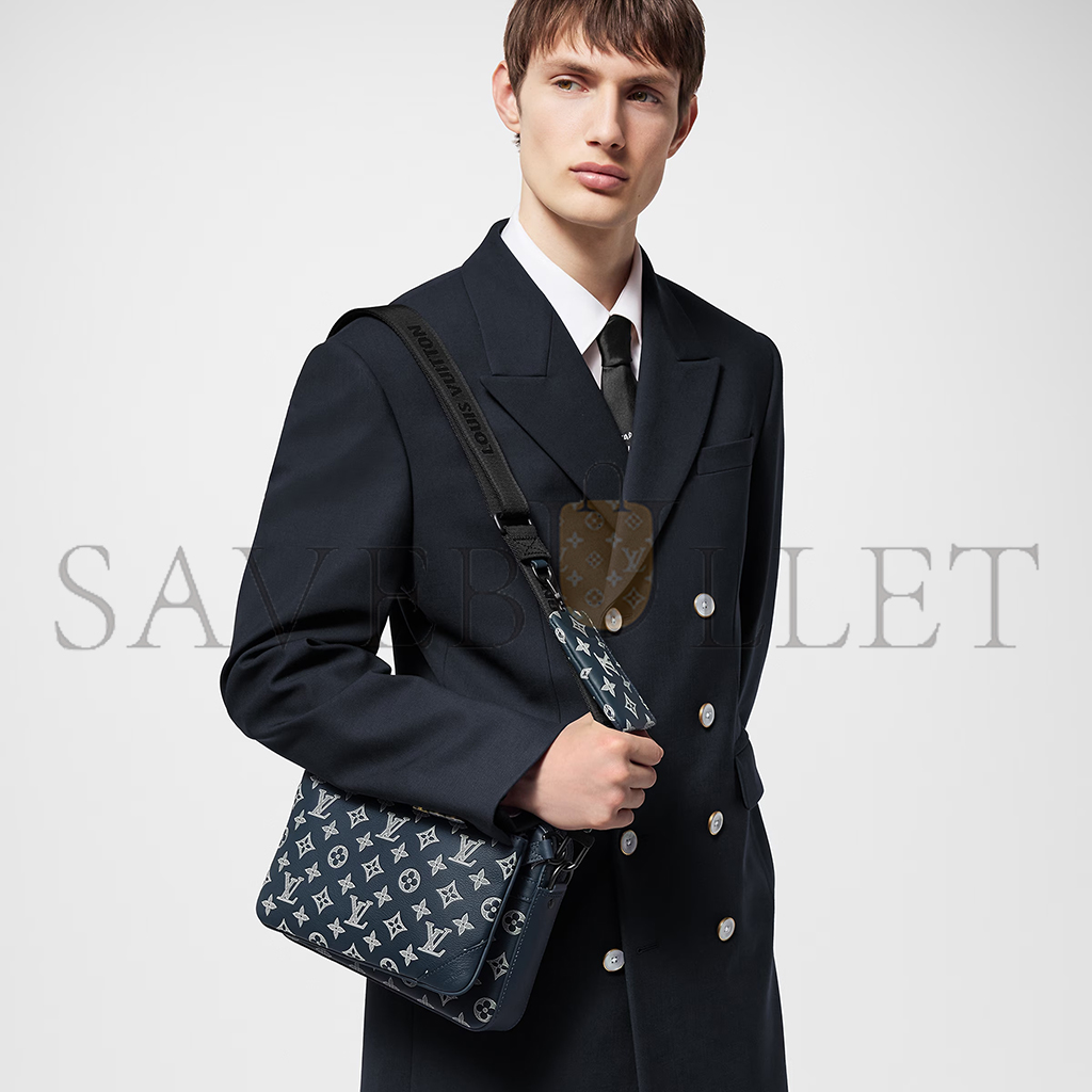 LOUIS VUITTON MASTER TRIO MESSENGER M24753 (25*19*7cm)